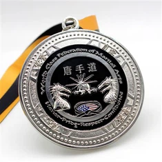 Sølv prægede Taekwondo-medaljer